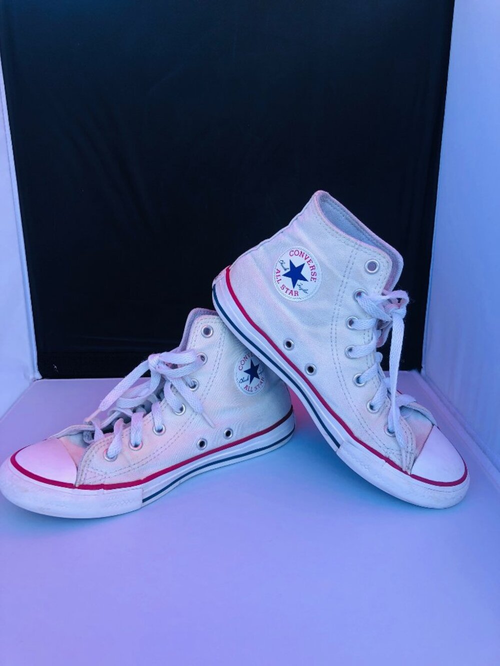 Converse Chuck Taylor All Stars -  girls / women's off white sneakers  Size 3